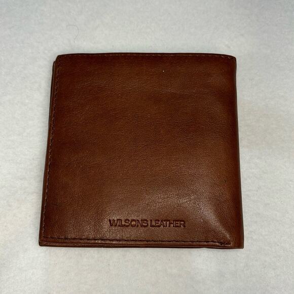 Wilsons Leather Accessories - Wilson Leather Brown Women’s Wallet Billfold NWOT